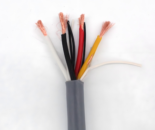 環(huán)市牌珠江提醒您電線電纜熱延伸實(shí)驗需要注意事項.jpg